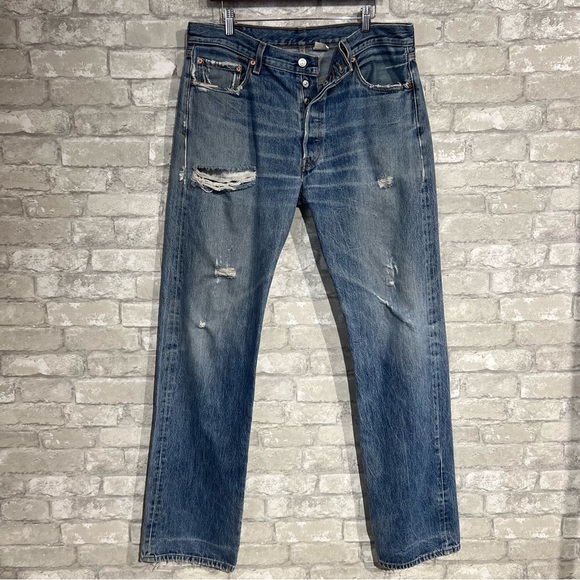 36x36 Vintage 90s Y2K Levi's 501 Button Fly Mexico Medium Wash Dad Jeans *Flawed - Picture 1 of 16